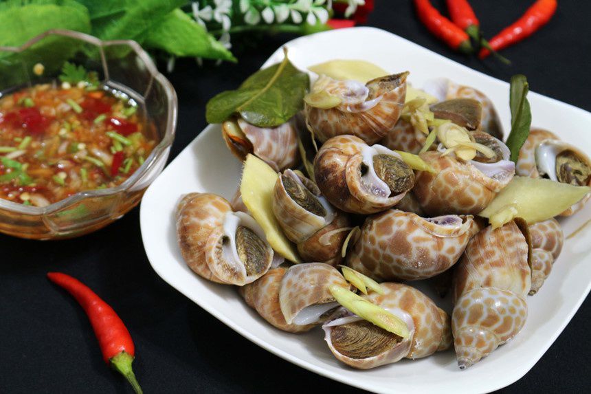 Cách làm ốc hương hấp sả đơn giản mà ngon hết ý