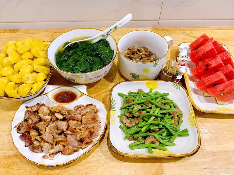 bữa cơm hạn chế muối dinh dưỡng